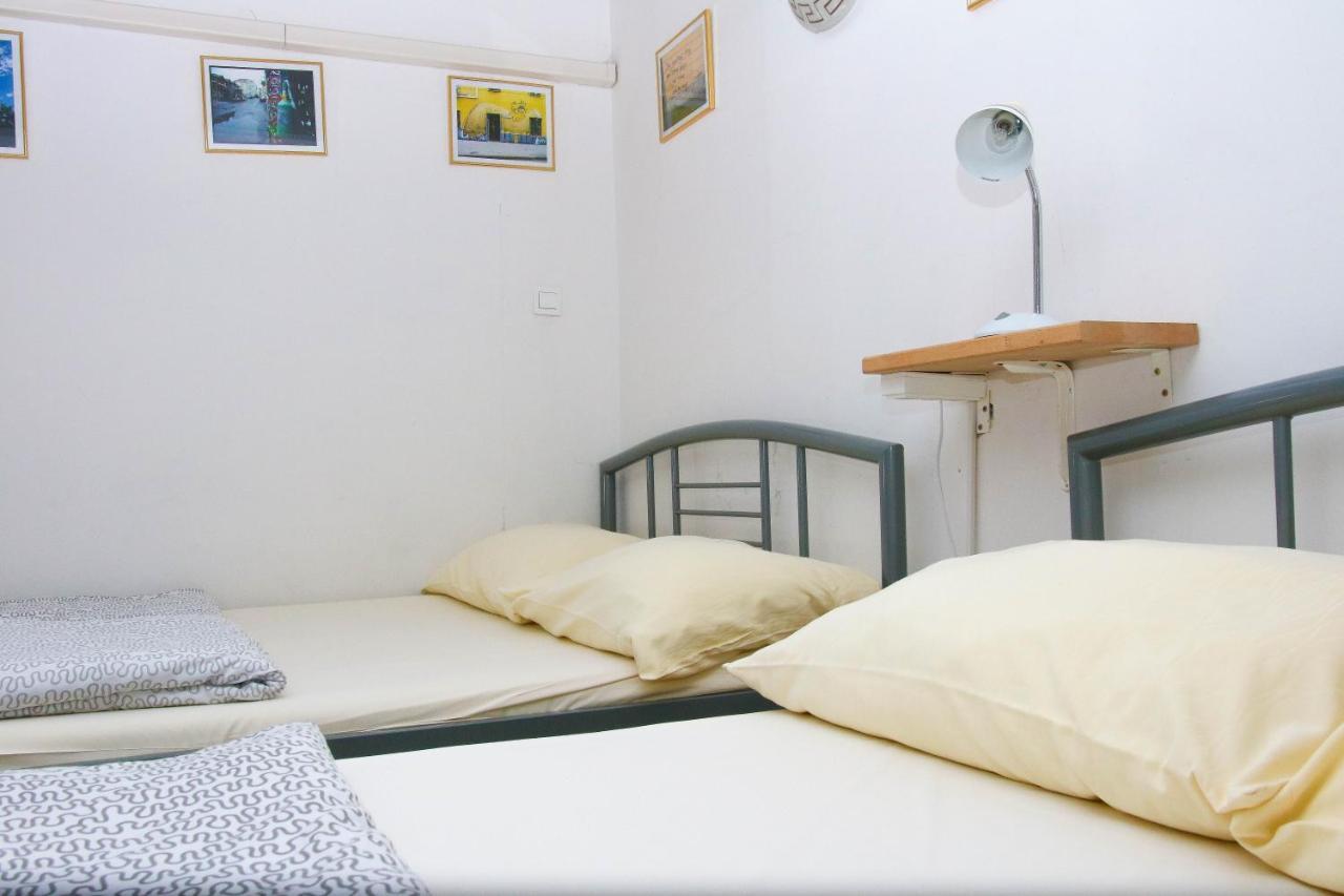 Quadruple Room Private Bathroom